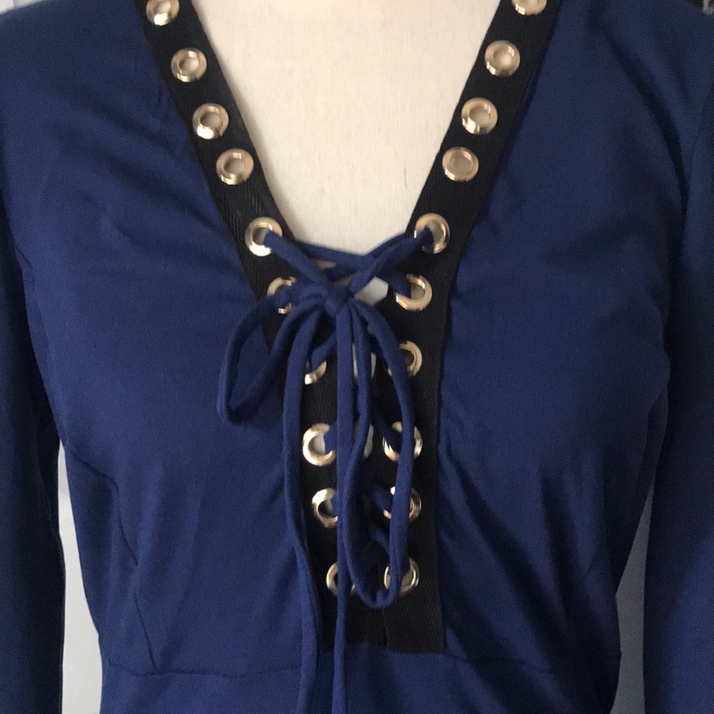 Dress - Picture 2 of 3